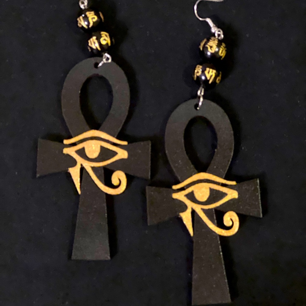 Ankh Life